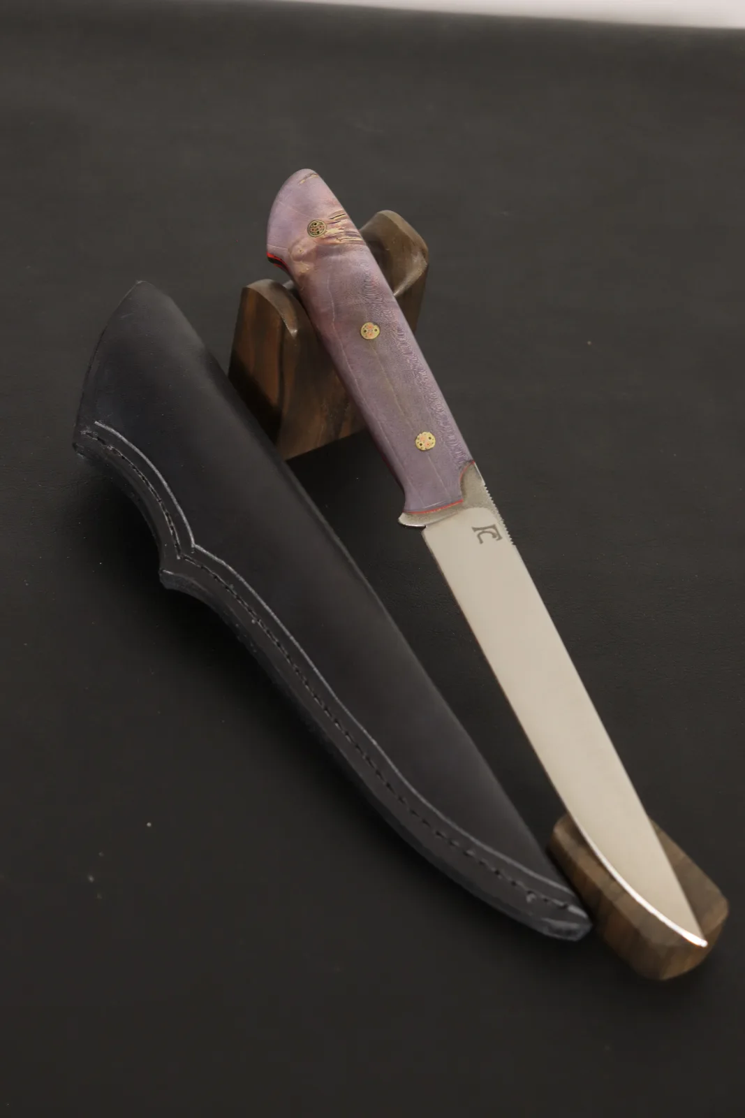 gsl767 — handcrafted knife